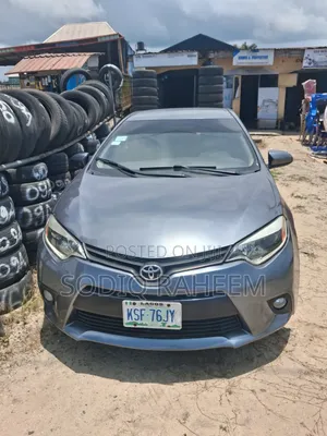 Toyota Corolla 2016 Gray