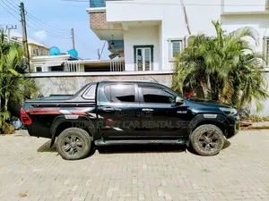 Toyota Hilux Available for Rent