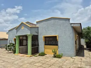 4bdrm Bungalow in Bcj Area, Apata for sale