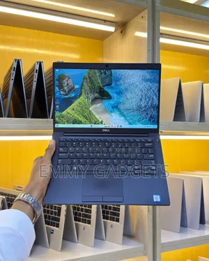 Laptop Dell Latitude 7390 8GB Intel Core i5 SSD 256GB