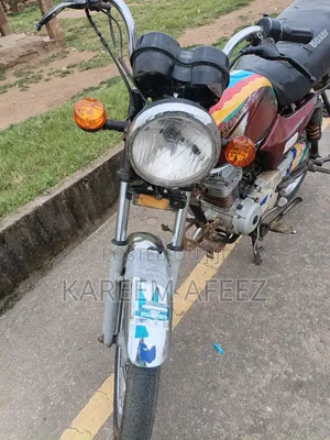 Bajaj Boxer 100 2020 Red