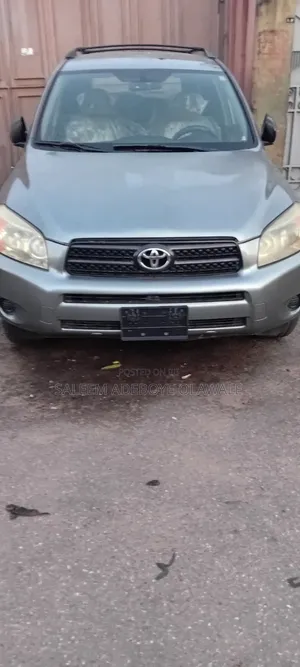 Toyota RAV4 2.0 VVT-i 2008 Green
