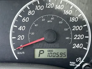 Toyota Corolla 2009 Silver