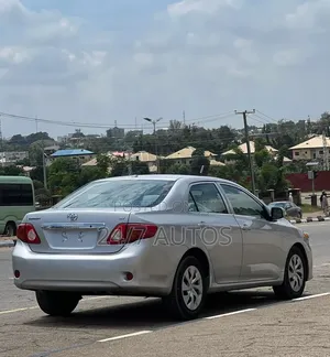 Toyota Corolla 2009 Silver