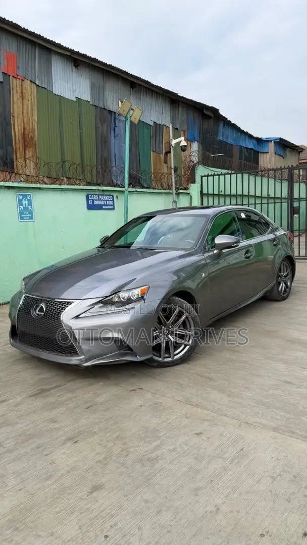 Lexus IS 250 4WD 2016 Silver