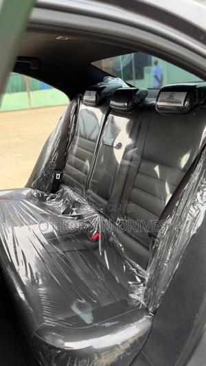 Lexus IS 250 4WD 2016 Silver