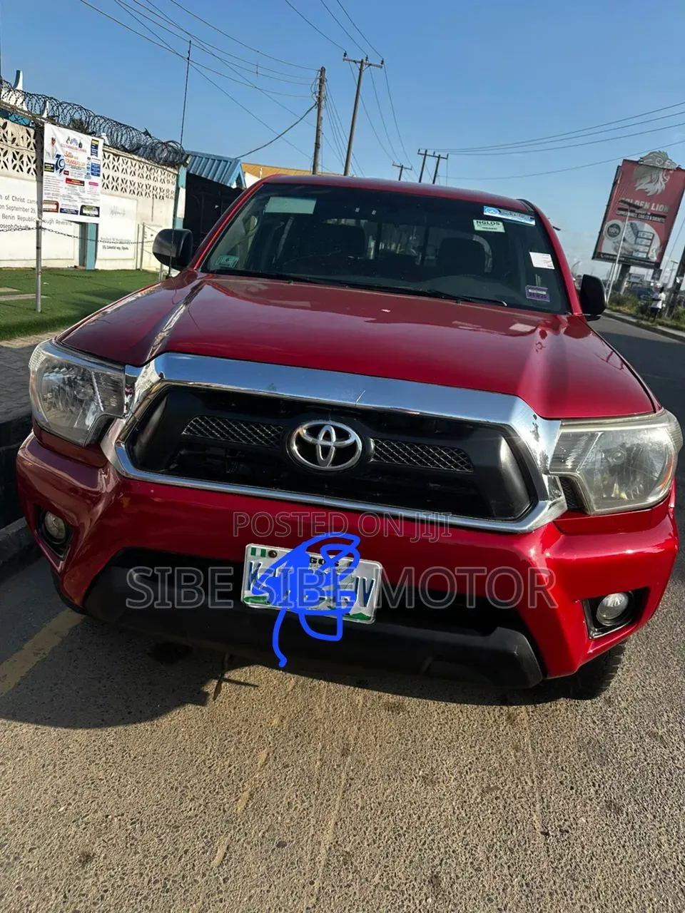 Toyota Tacoma 2014 Red