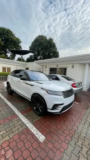 Range Rover Velar Available for Rent