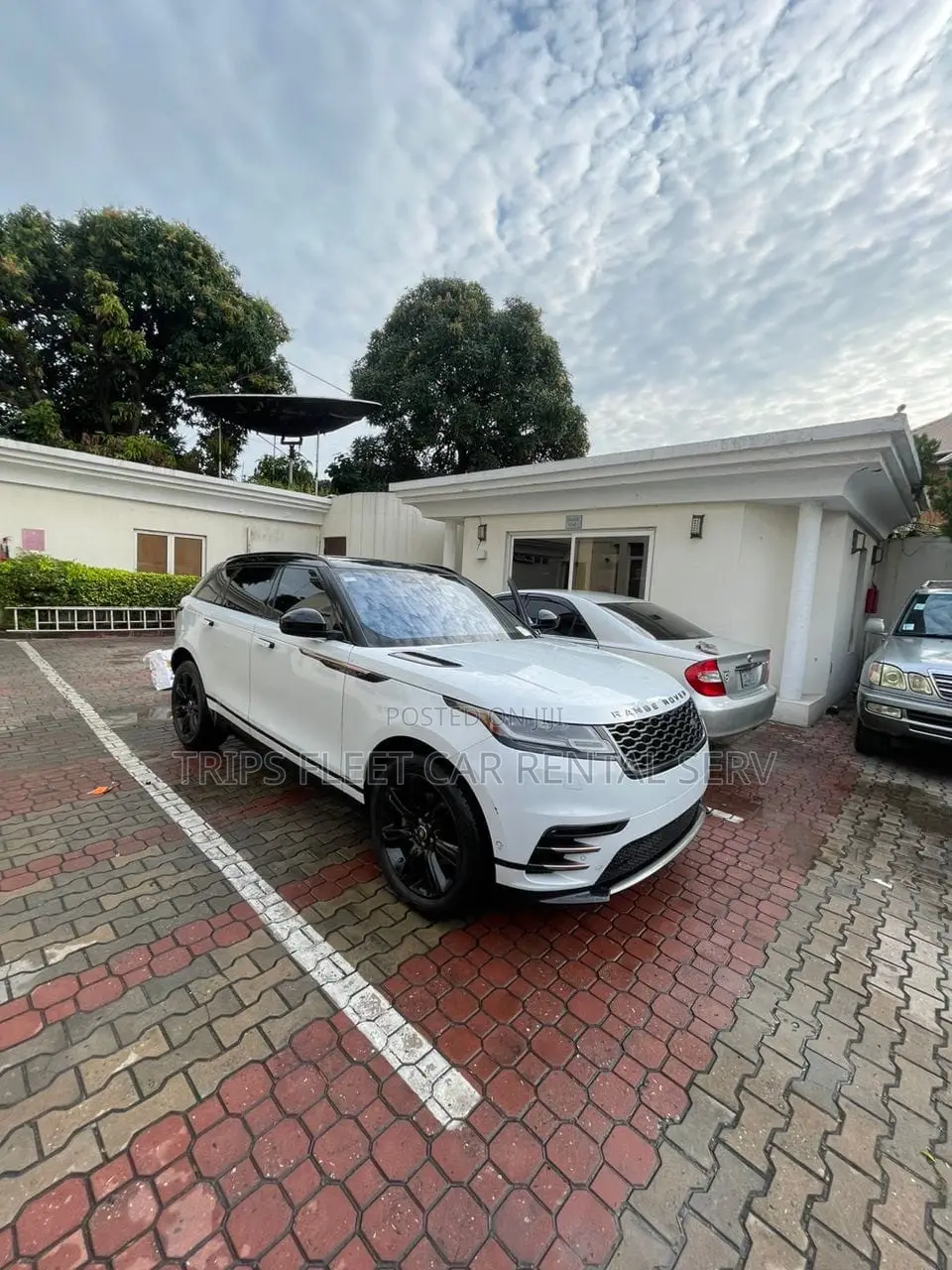 Range Rover Velar Available for Rent