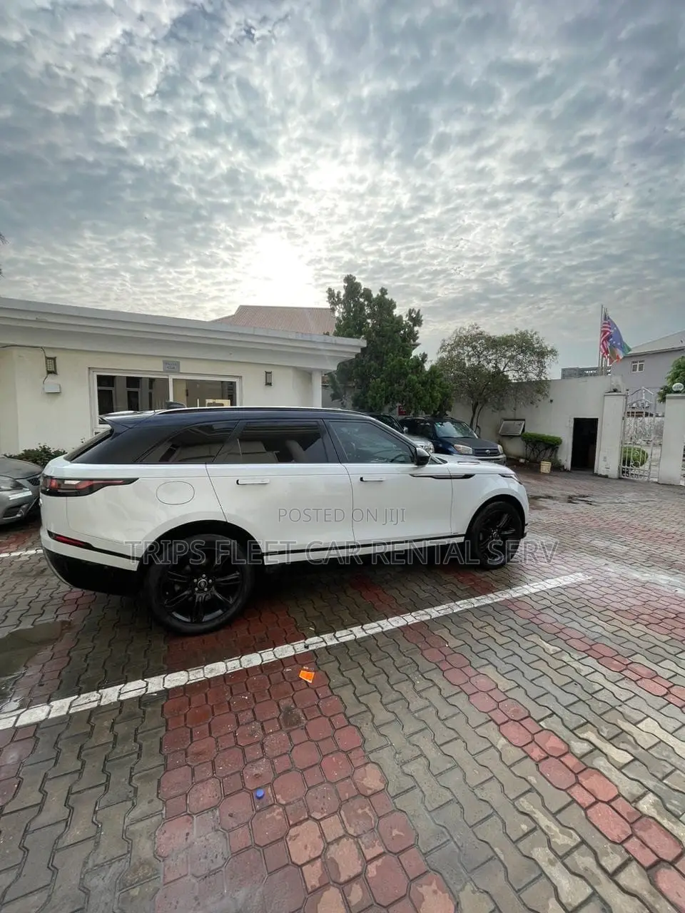 Range Rover Velar Available for Rent