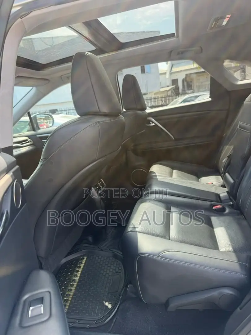 Lexus RX 2022 Gray