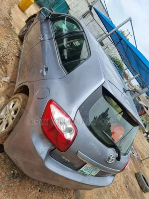 Toyota Auris 2012 Gray