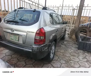 Hyundai Tucson 2006 Silver