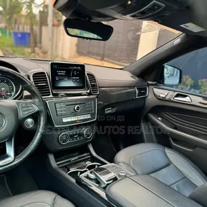 Mercedes-Benz GLE-Class 2017 Gray