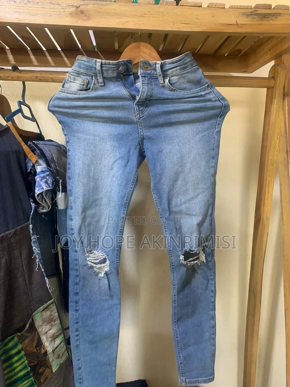 Suitable Trousers for Everyday Outing