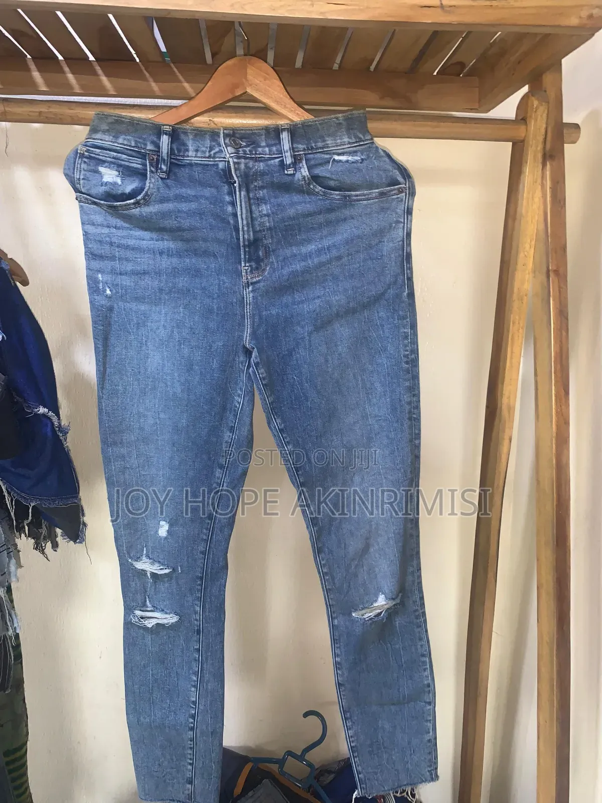 Suitable Trousers for Everyday Outing