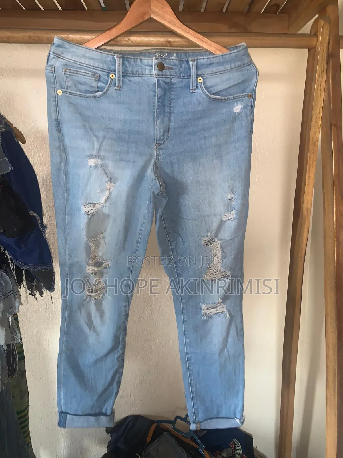 Suitable Trousers for Everyday Outing