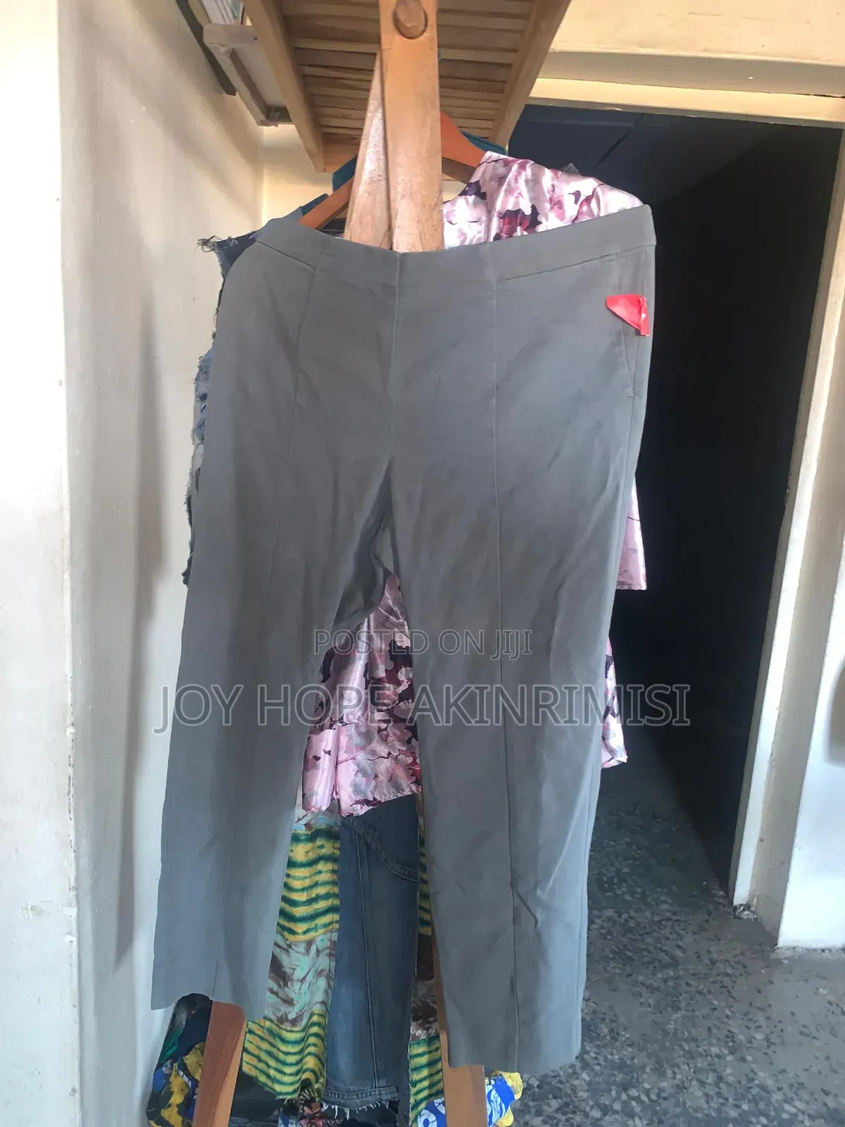 Suitable Trousers for Everyday Outing