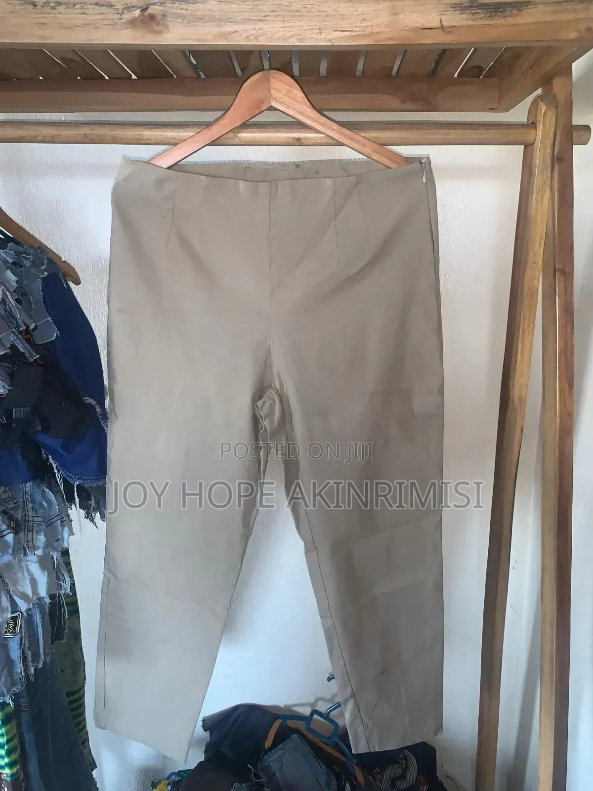 Suitable Trousers for Everyday Outing
