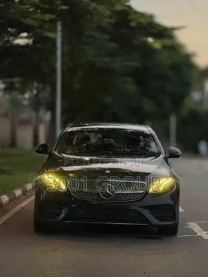 Mercedes-Benz E350 2016 Black