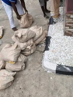 White Stones (Marbles Chips)