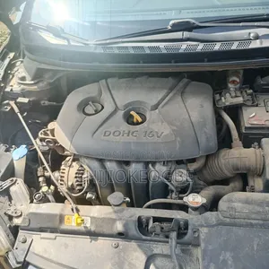Hyundai Elantra 2012 Black