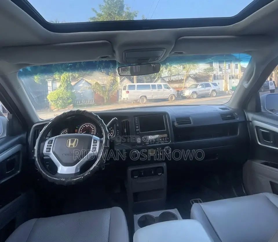 Honda Ridgeline 2011 White
