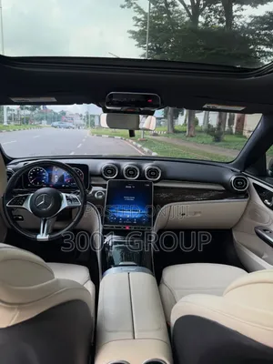 Mercedes-Benz C300 2022 Black