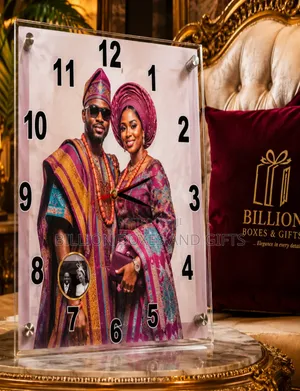 Luxury Wall Frame With Clock