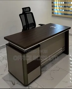 Executive Office 1.4 Meter Table ( Chair Excluded)