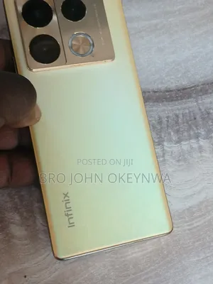 Infinix Note 40 Pro 256 GB Gold