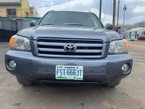 Toyota Highlander Limited V6 2005 Blue