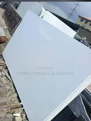 Marble Slabs for Steps and Kitchen Cabinets and Countertops