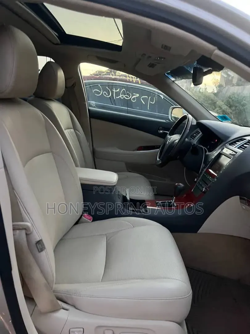 Lexus ES 350 2011 Beige