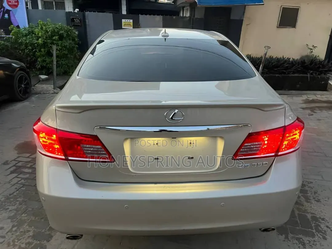 Lexus ES 350 2011 Beige