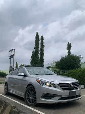 Hyundai Sonata Limited Sedan FWD (2.4L 4cyl 6A) 2016 Silver