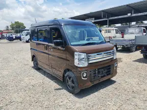Suzuki Every 2012 Gold