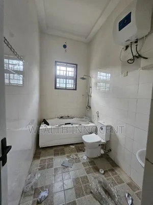 3bdrm Block of Flats in Mabushi for rent