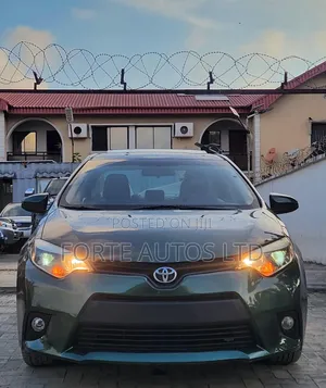 Toyota Corolla LE 4dr Sedan (1.8L 4cyl CVT) 2016 Green