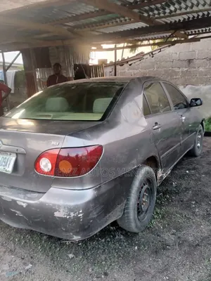 Toyota Corolla 2004 Silver