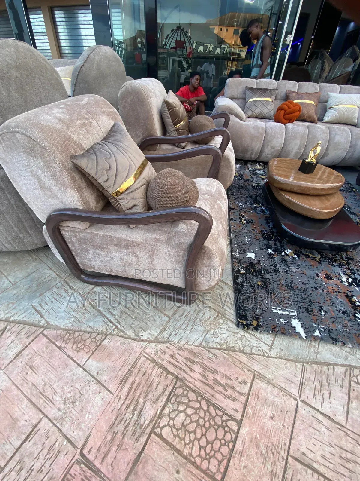 Stunning Contemporary Sofa Set With a Center Table.