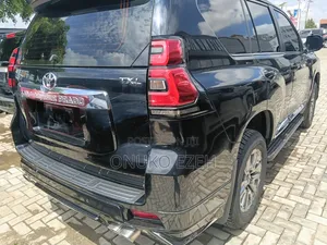 Toyota Land Cruiser Prado 4.0 2021 Black