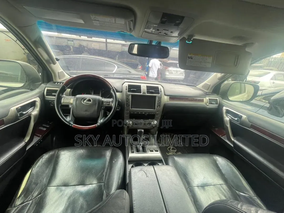 Lexus GX 2016 White