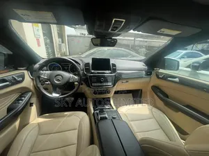 Mercedes-Benz GLE-Class AMG GLE 43 4MATIC 2017 Black