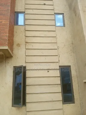 Aluminium Window With Clear Glass