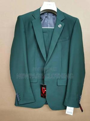 3 in 1 Green Blazer Is Your Next Event Outfit to Be Sorted Out
