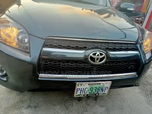 Toyota RAV4 3.5 Limited 2010 Green