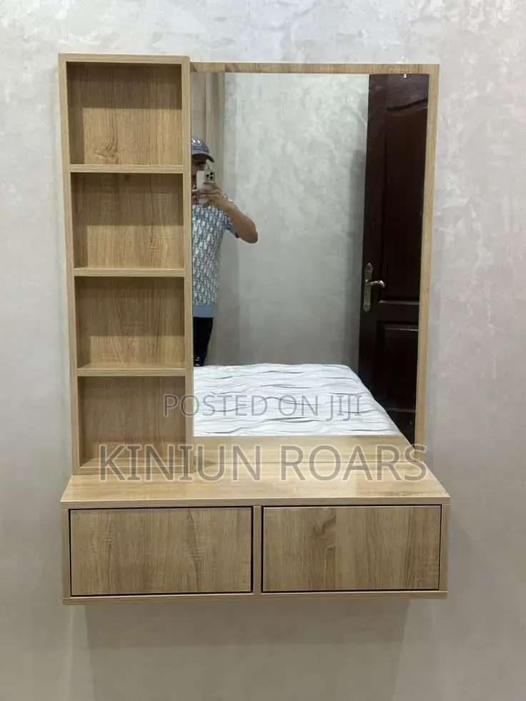 Luxury Kitchen Cabinet Full Compartment.