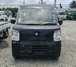 Suzuki Every 2012 Black