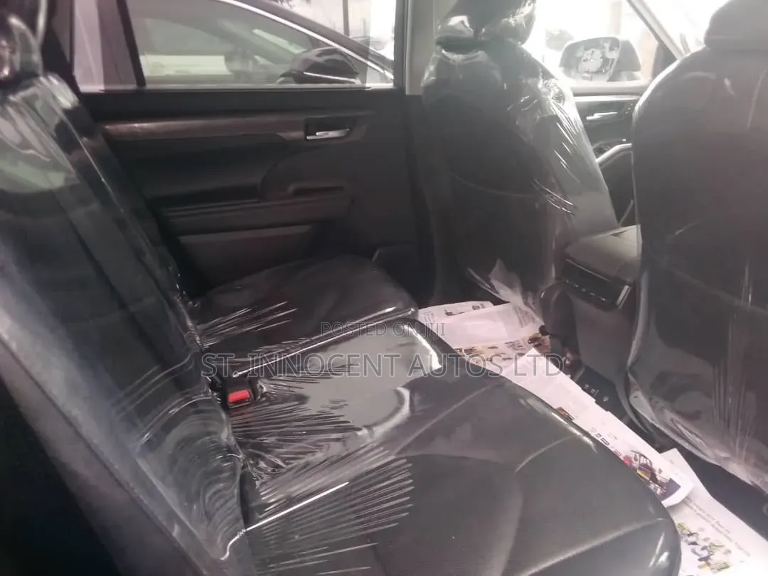 Toyota Highlander 2021 Black